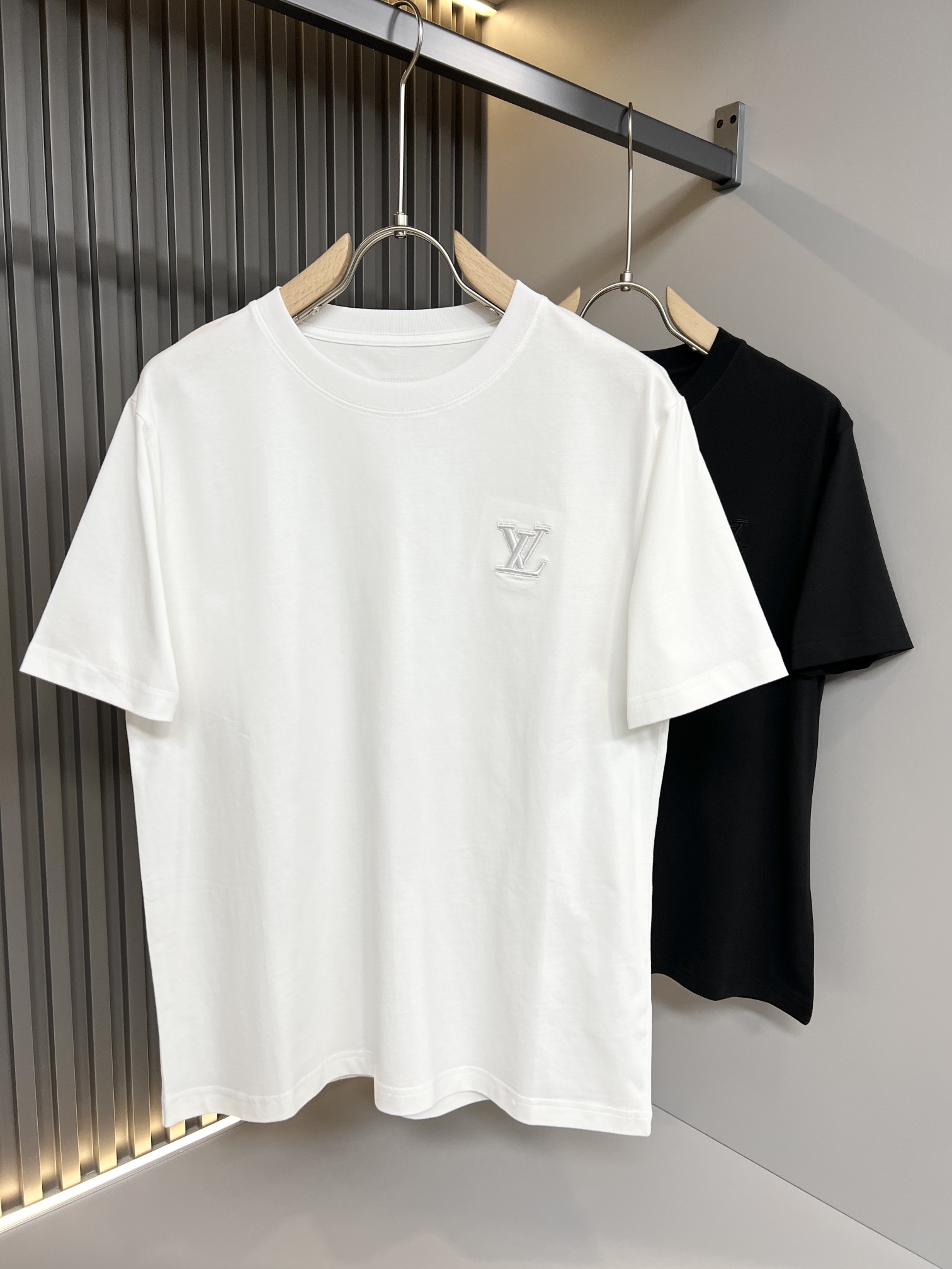 Louis Vuitton Clothing T-Shirt Embroidery Unisex Cotton Spring/Summer Collection Short Sleeve