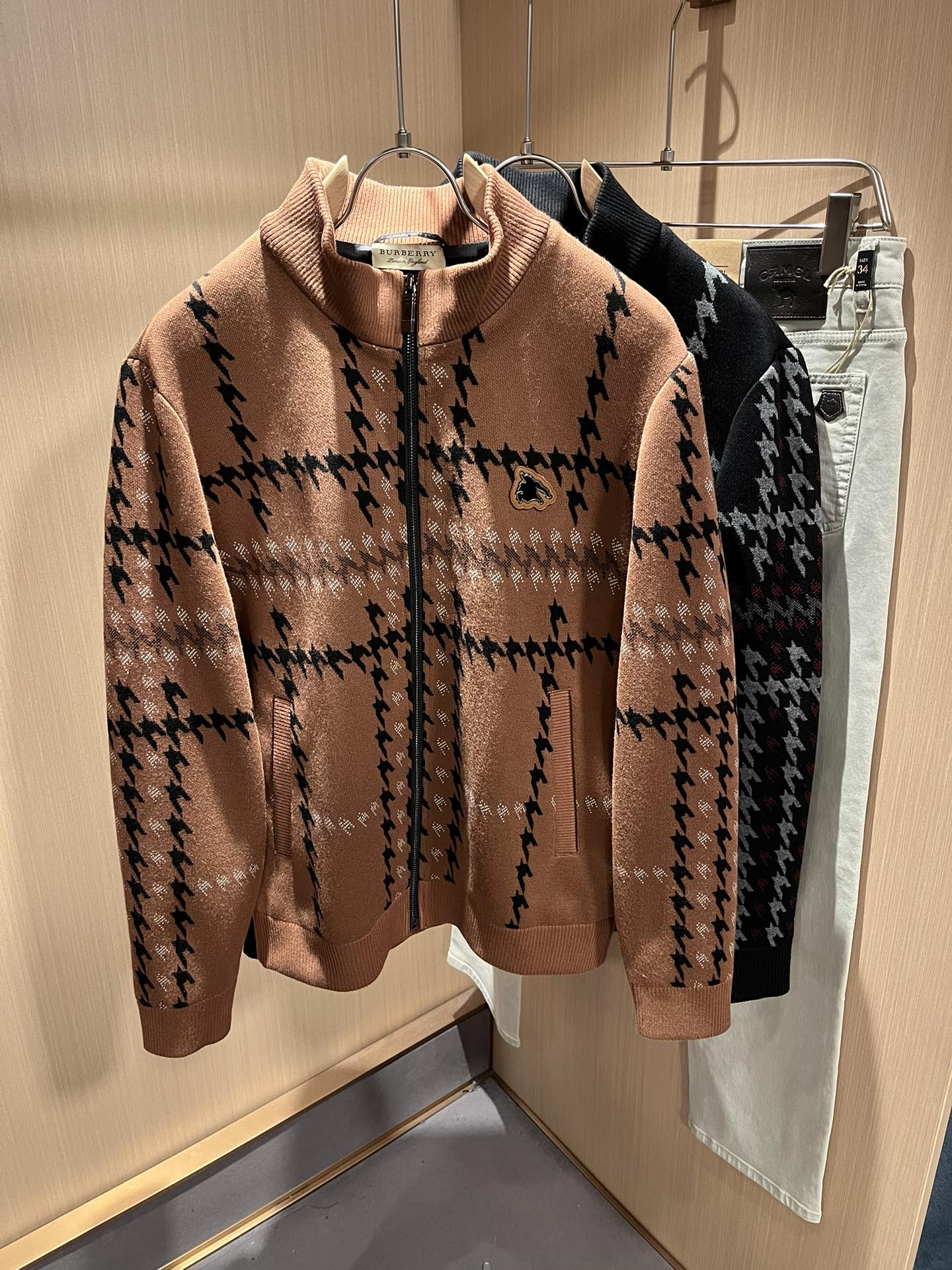 Burberry Clothing Coats & Jackets Lattice Men Knitting Wool Fall/Winter Collection Fashion