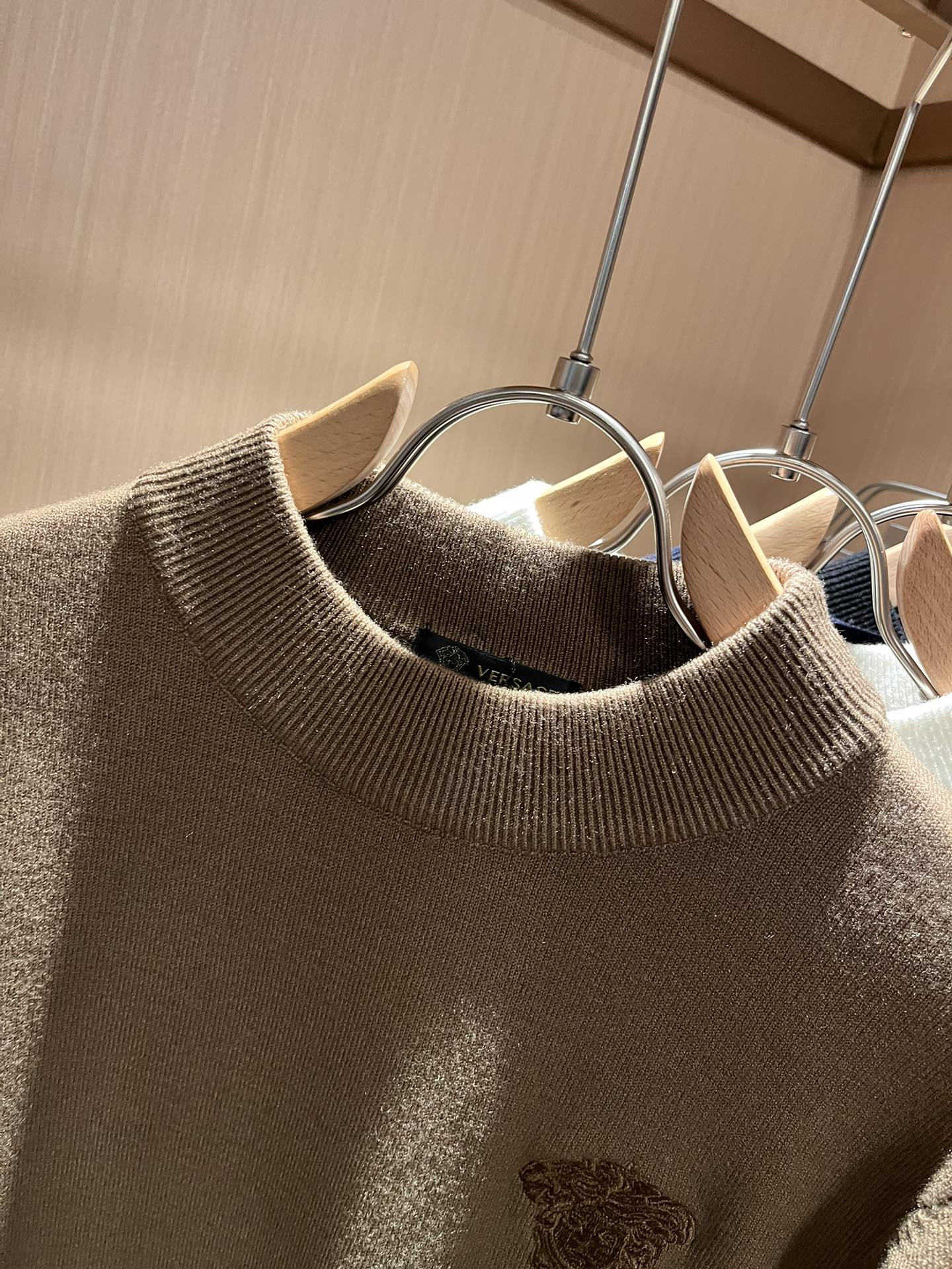 路易威登 Louis Vuitton 高定典藏名品高定成衣时装外套连衣裙衬衫T恤 #EB4CB55C 5