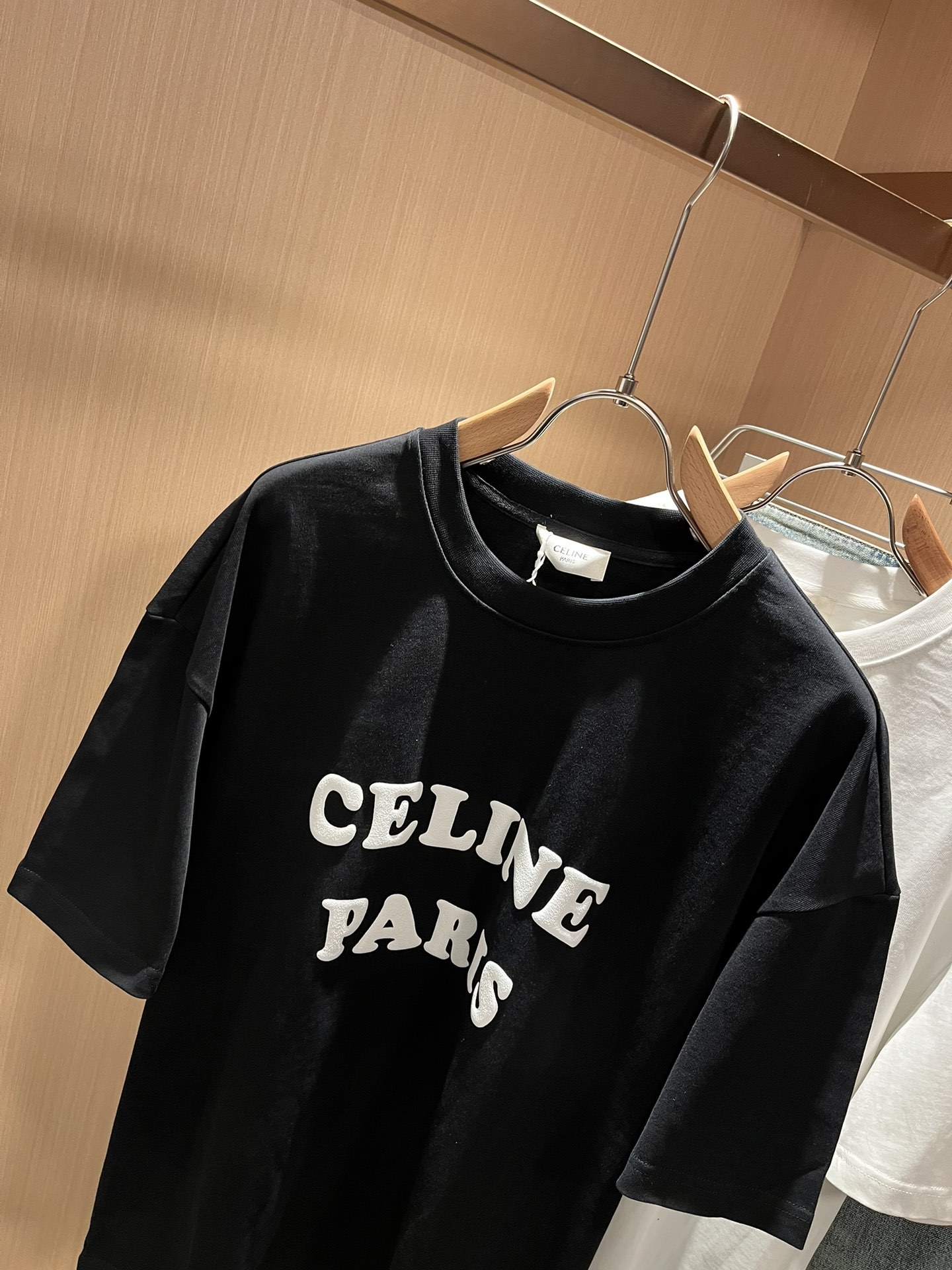 CELIN*瑟琳 2025春夏新款时尚休闲圆领短袖T恤,经典男女同款情侣👫短袖T恤衫!贸易公司渠道稀出