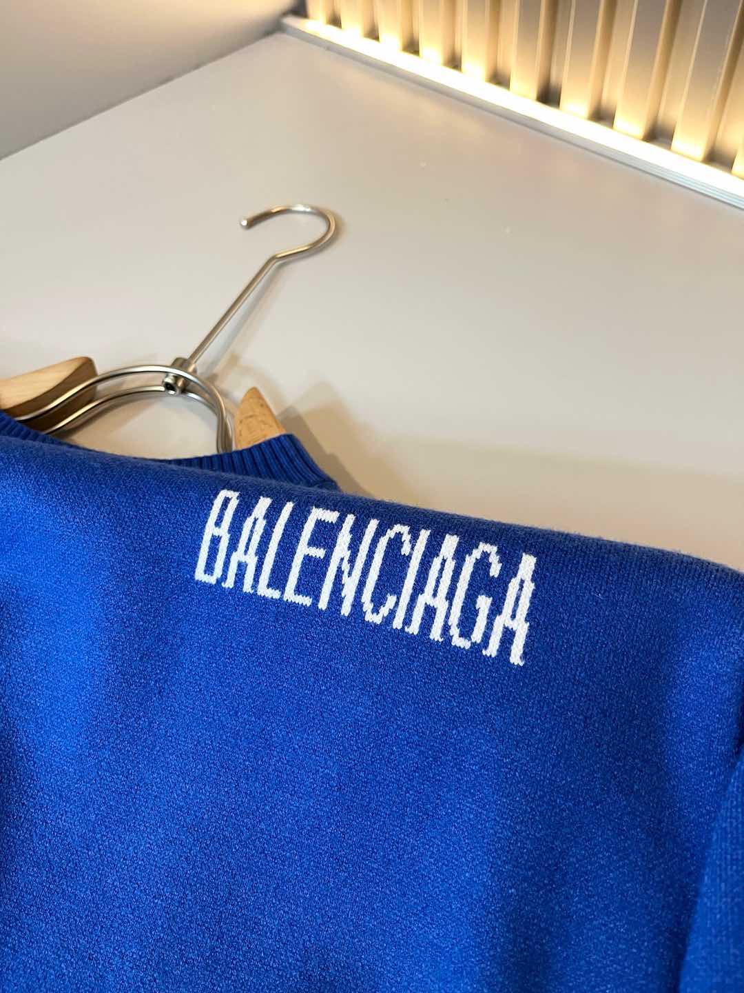  【⚠️】 BALENCIA*巴黎*家 2025秋冬新款男女同款👫打底羊毛衫，经典标志图案logo钩织工