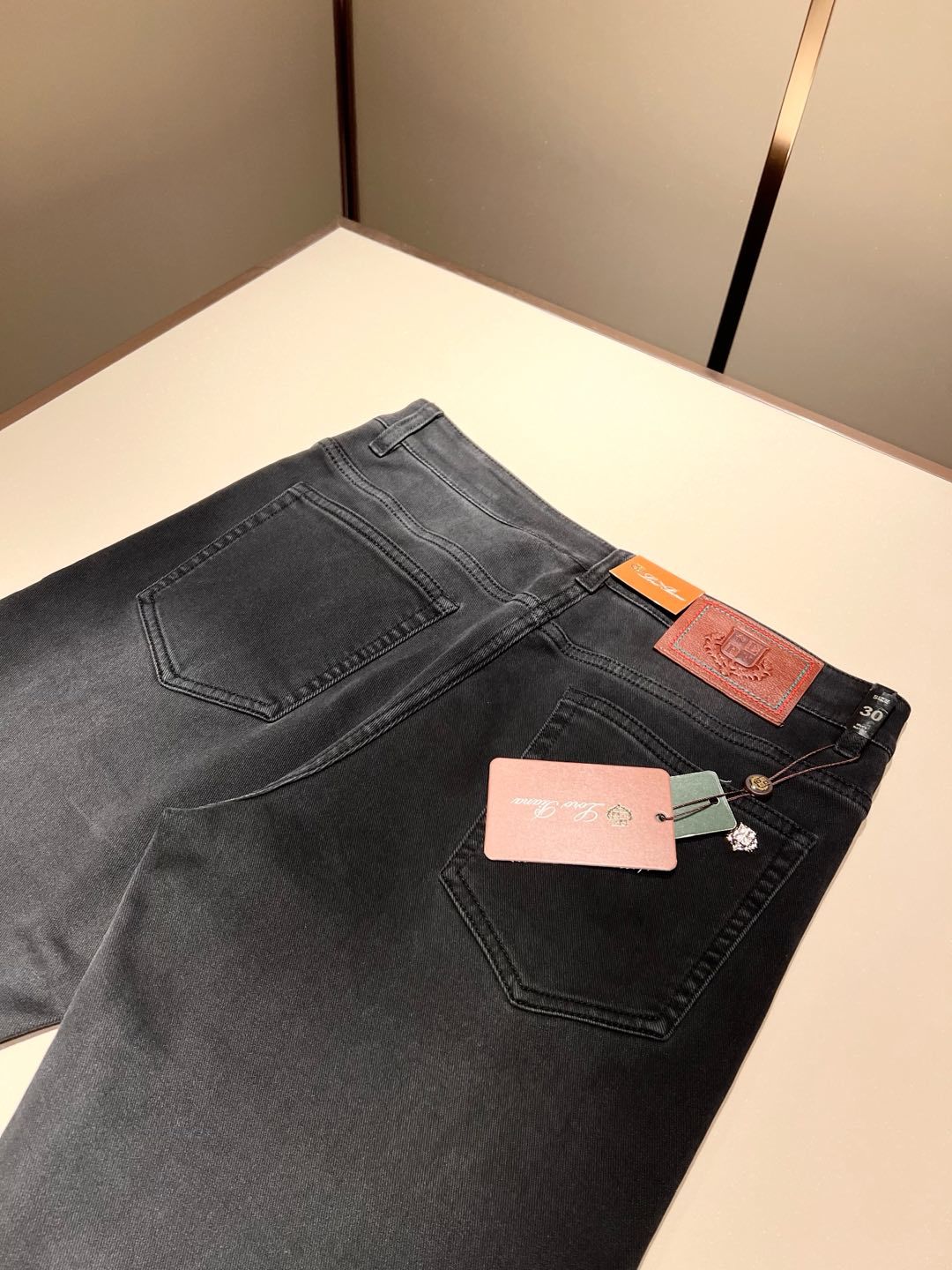 【⚠️】 Loro Piana诺悠翩雅 2025早春新品男士时装款高端休闲裤,香港洋行渠道货,日本原