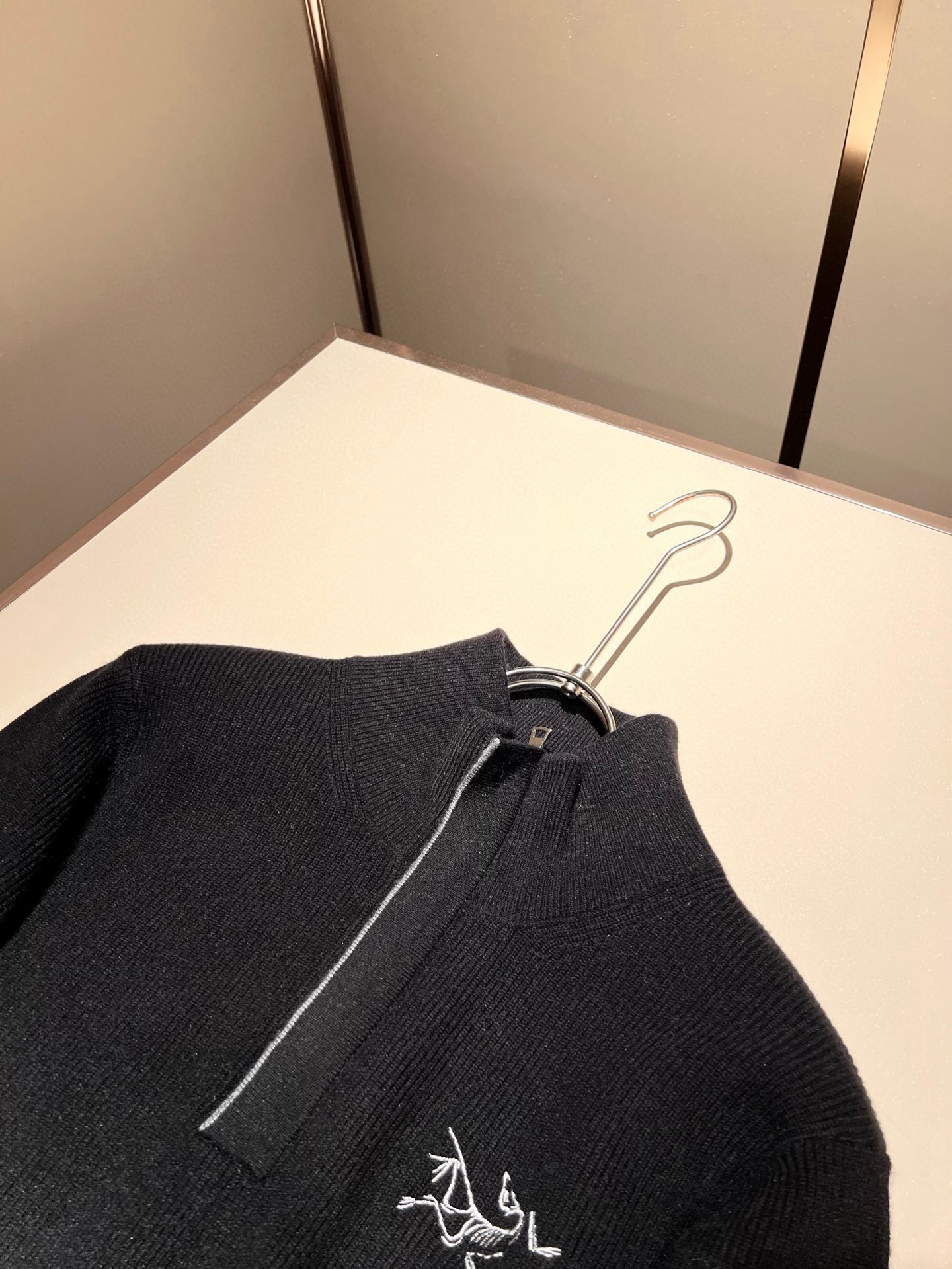  【⚠️】 ARCTER*X始*祖鸟 2025秋冬新款男女同款👫针织羊毛衫，户外品牌可能大家第一想到的就