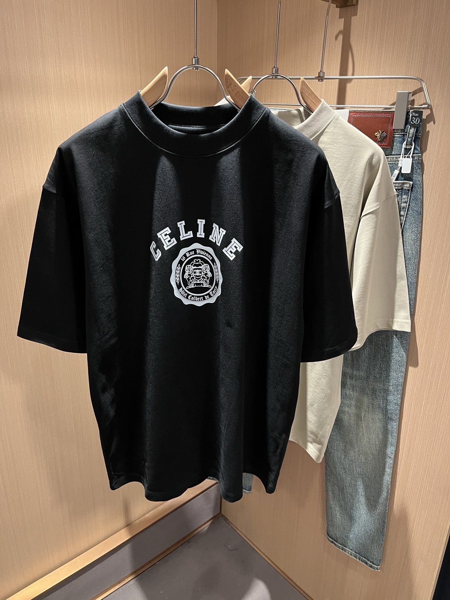 CELIN*瑟琳 2025春夏新款时尚休闲圆领短袖T恤,经典男女同款情侣👫短袖T恤衫!贸易公司渠道稀出