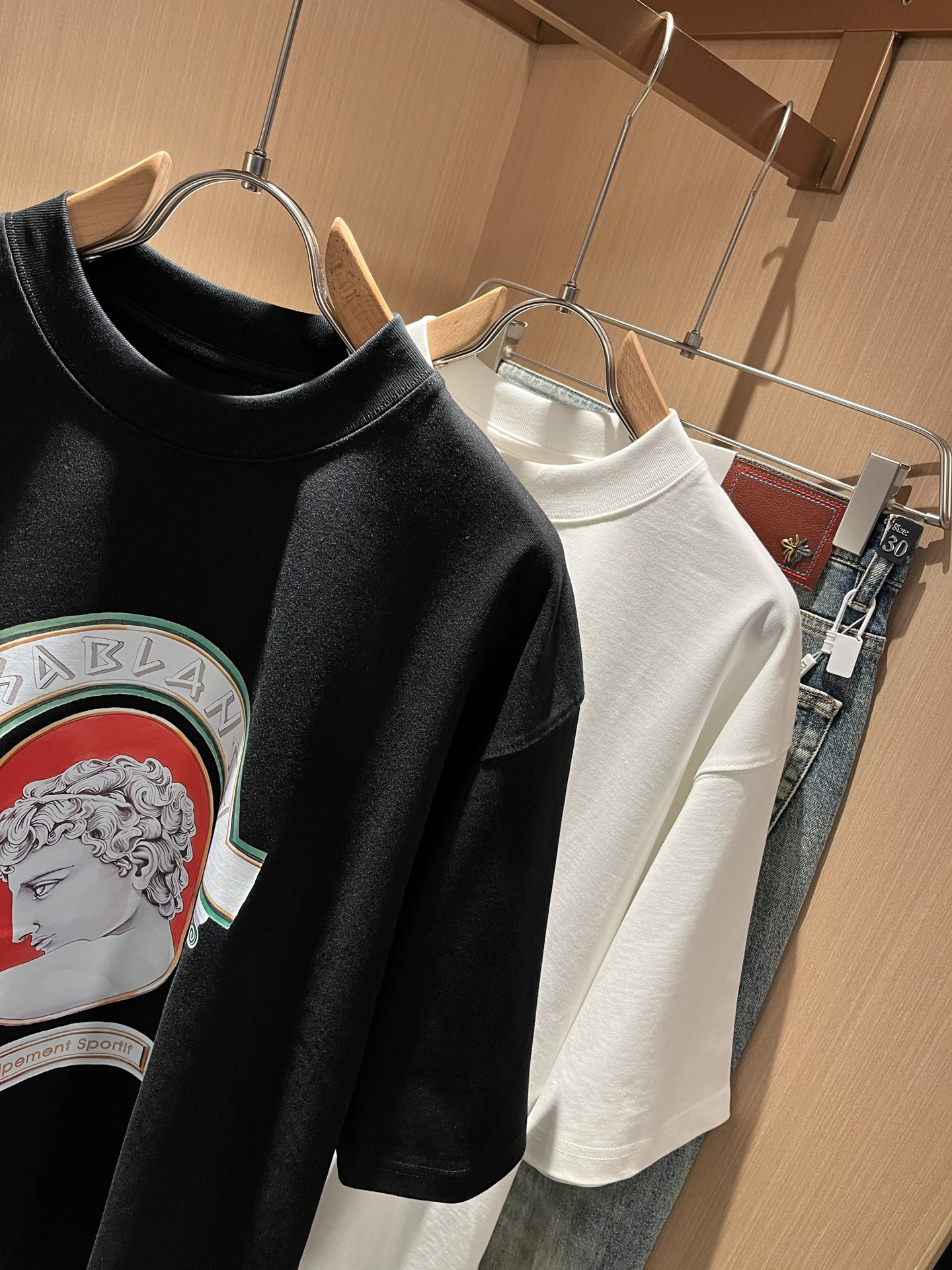    VERS*CE/范*哲  2025春夏新品原单短袖T恤，VERS*CE/范*哲  贸易公司渠道 产