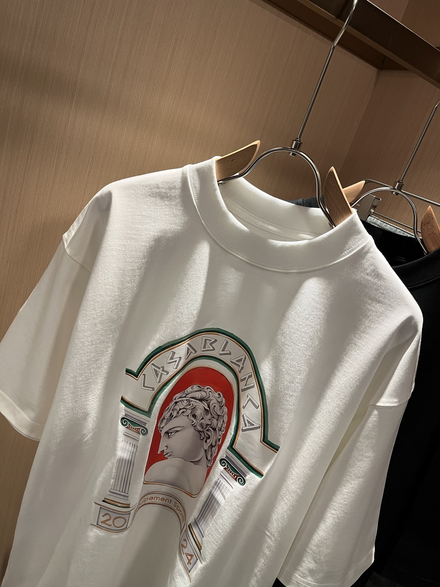   VERS*CE/范*哲  2025春夏新品原单短袖T恤，VERS*CE/范*哲  贸易公司渠道 产