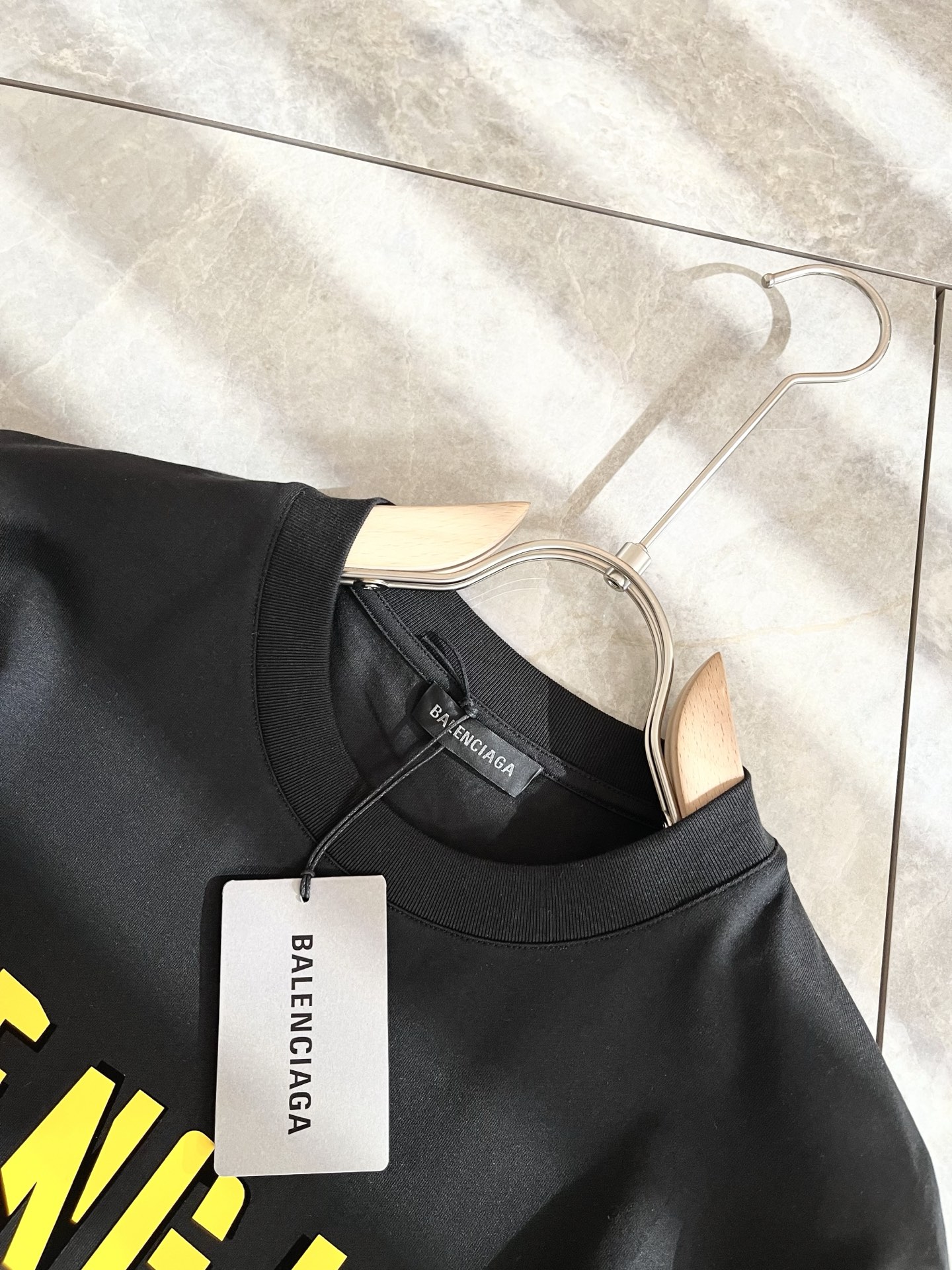 Balenciaga 2025 Spring/Summer Cotton T-Shirt - Unisex, Relaxed Fit 6 i1739729205422 3149 0 5