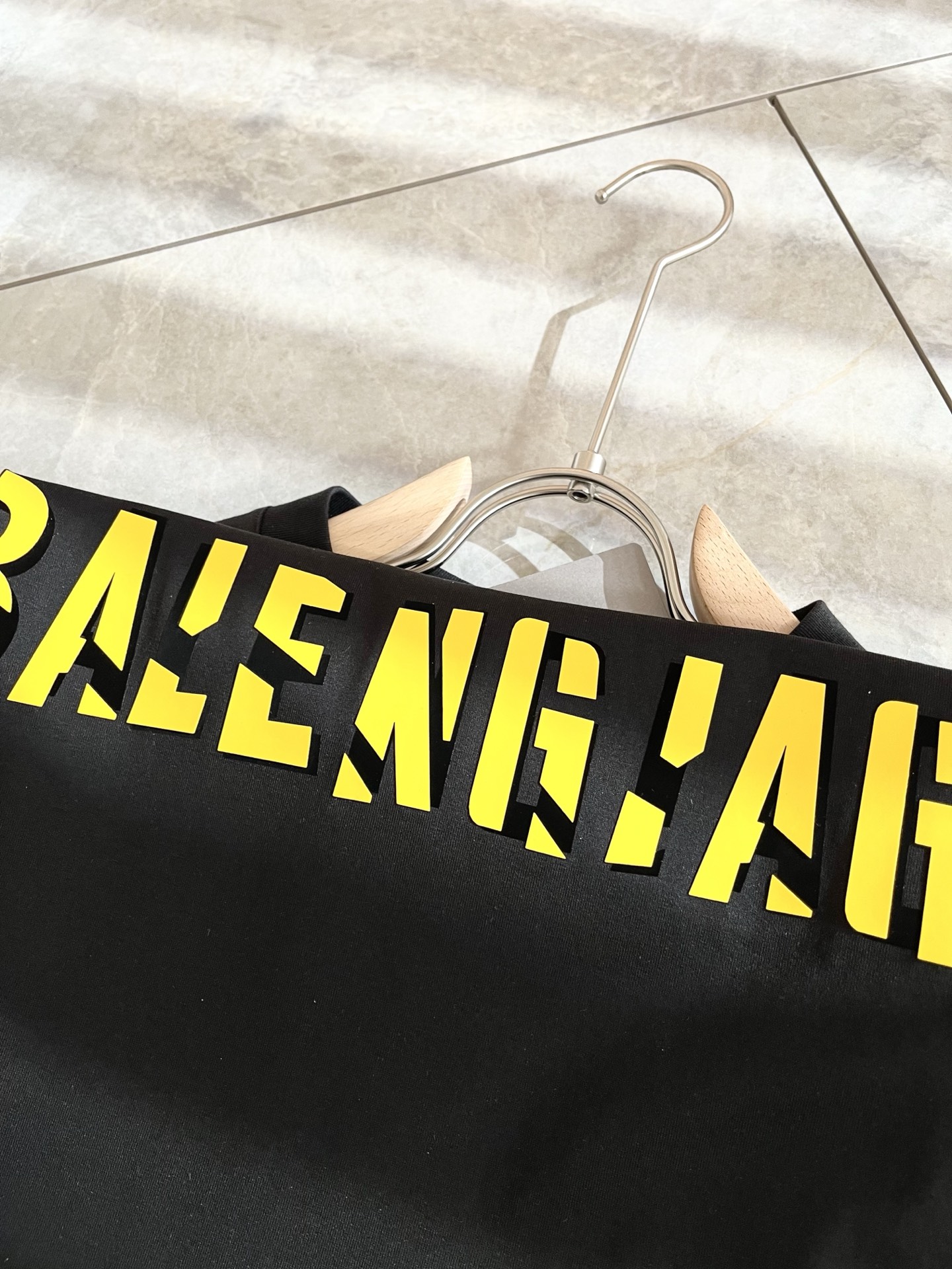 Balenciaga 2025 Spring/Summer Cotton T-Shirt - Unisex, Relaxed Fit 8 i1739729206411 6084 0 7