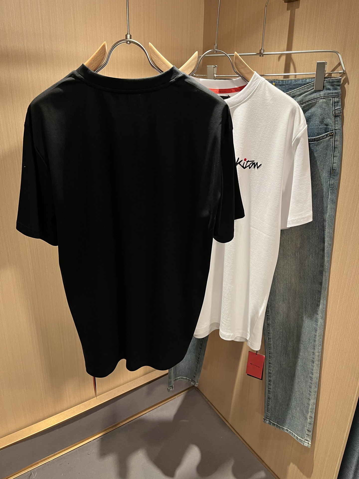 Kiton  男士短袖T恤服装,男 3