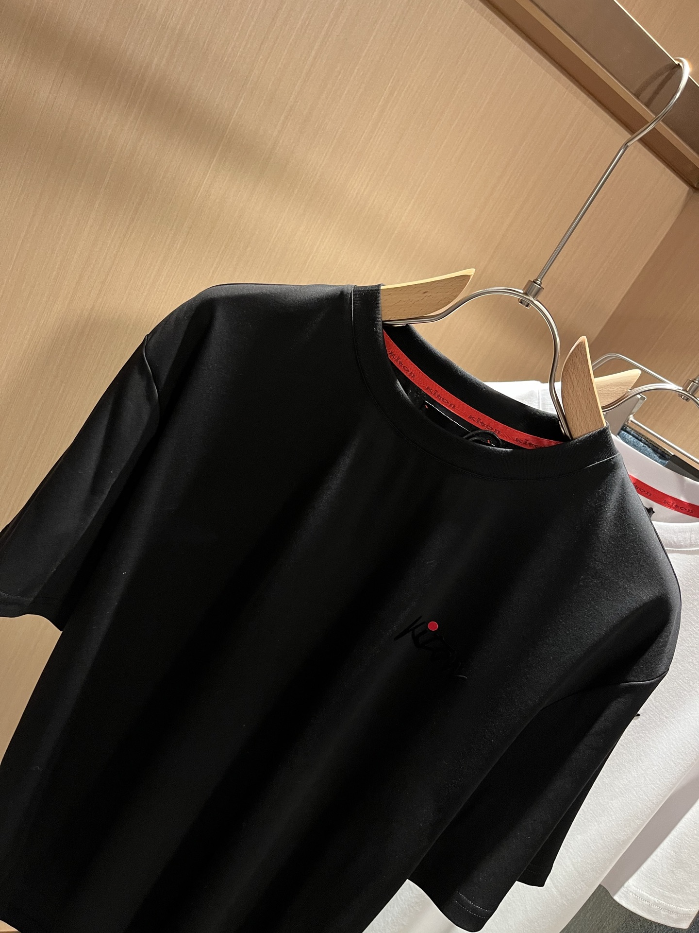 Kiton  男士短袖T恤服装,男 4