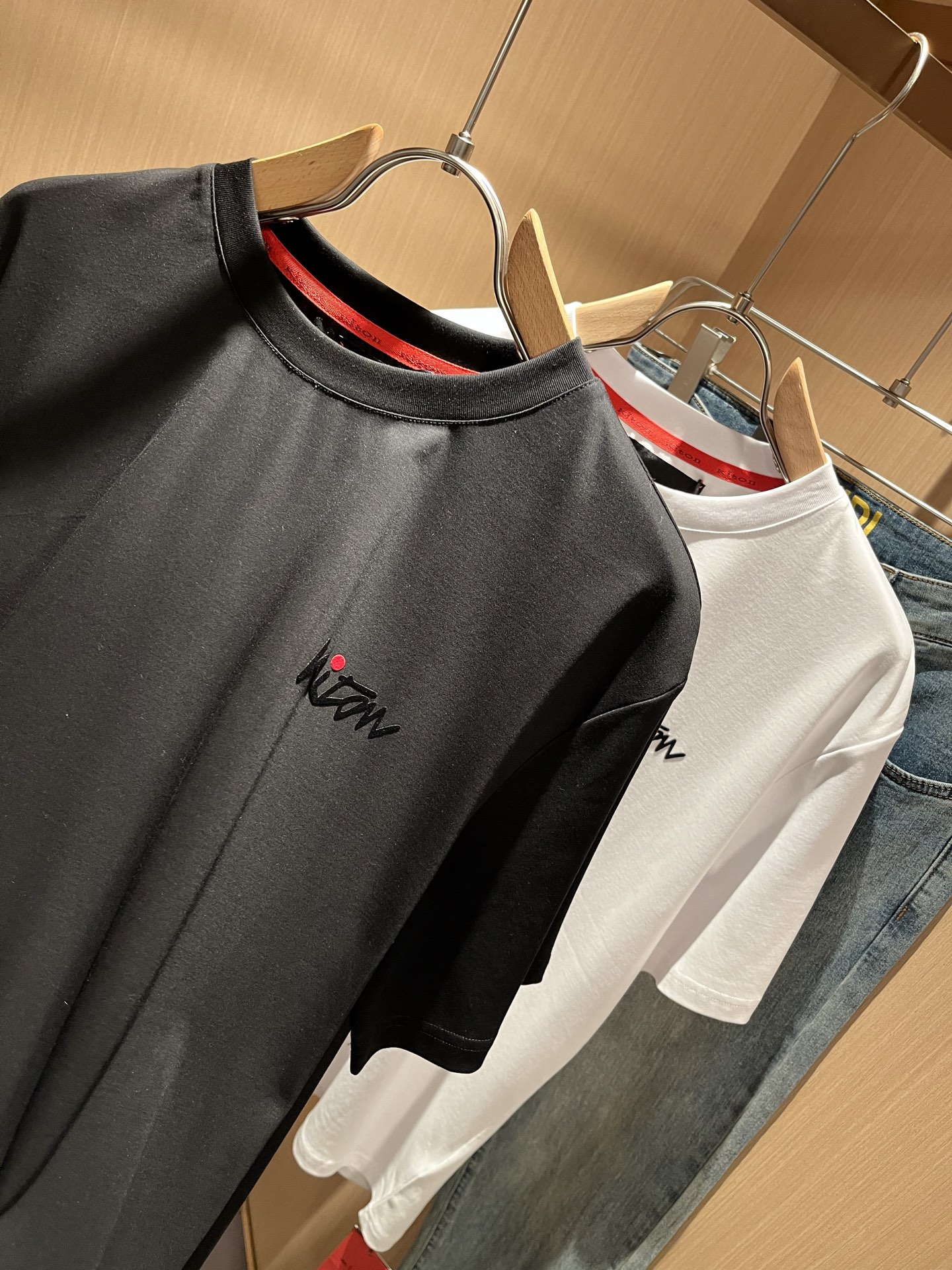 Kiton  男士短袖T恤服装,男 8