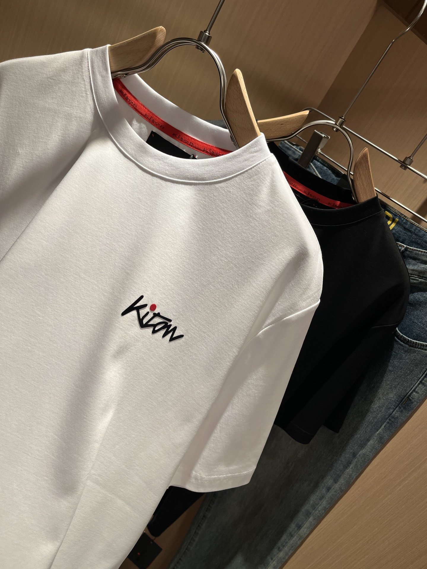 Kiton  男士短袖T恤服装,男 8