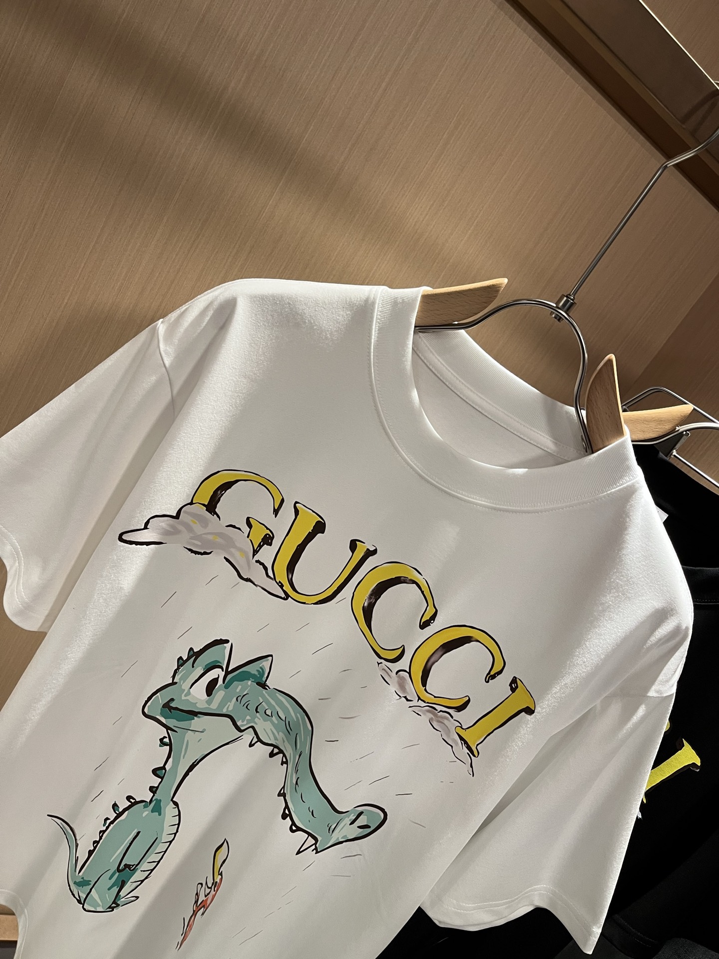 Gucci 2025春夏系列 短袖T恤衫服装,男,女 4