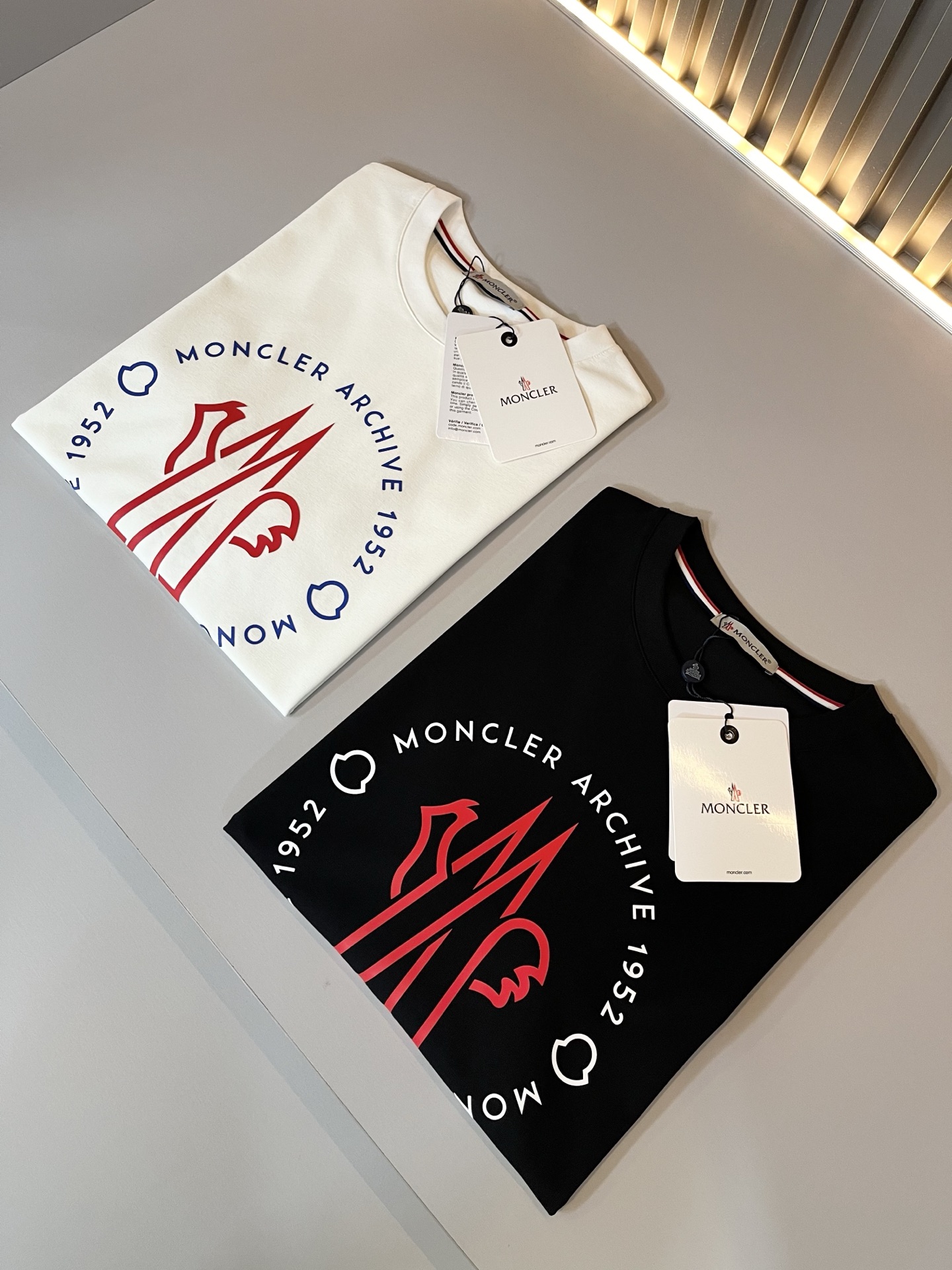 Moncler蒙家 2025春夏最新男女同款👫贸易订单短袖T恤，全品...