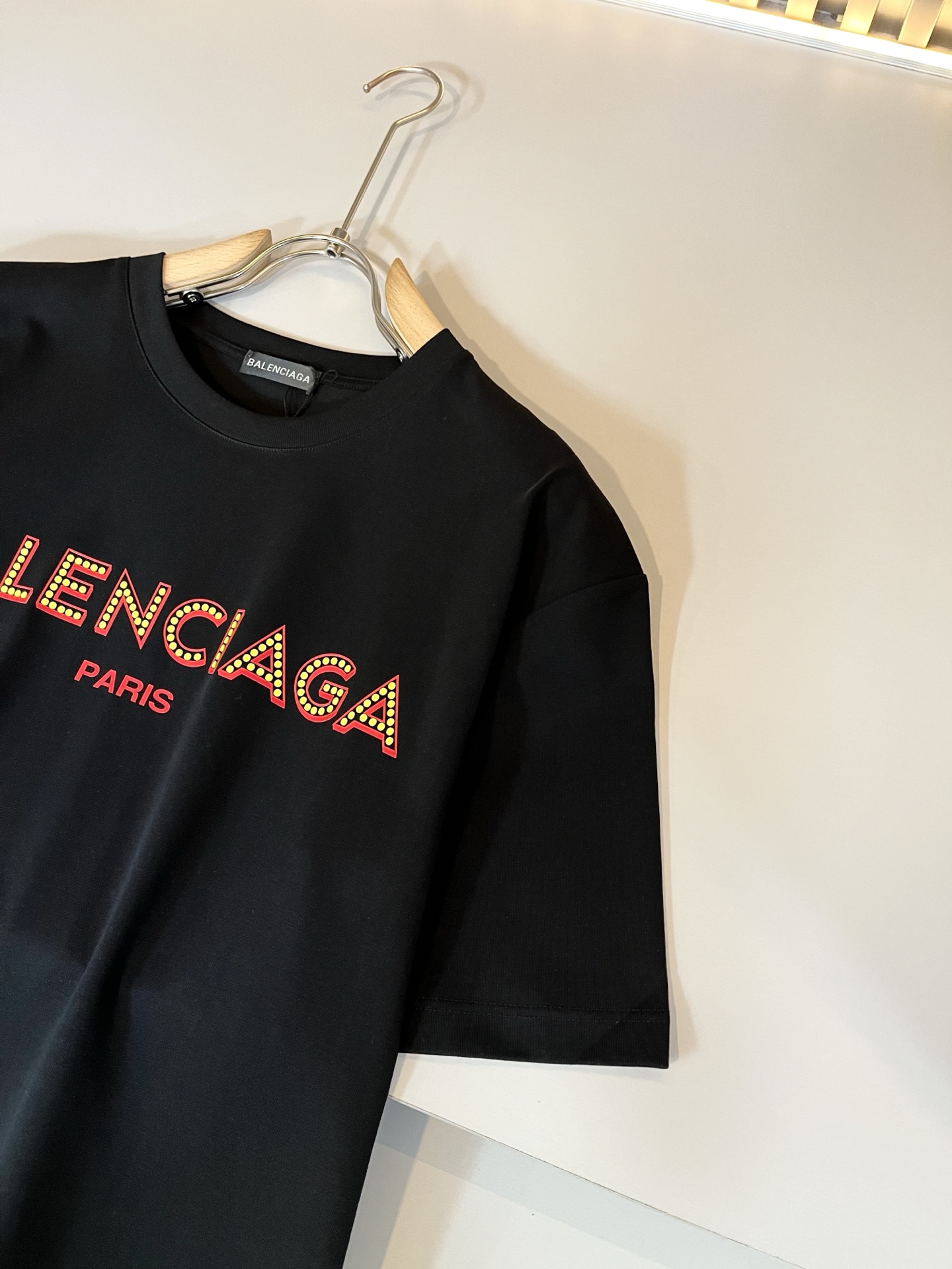 BALENCIA 2025春夏 短袖T恤衫服装,男,女 6