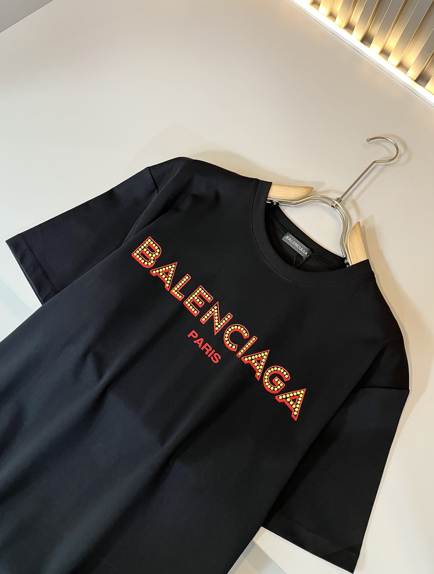 BALENCIA 2025春夏 短袖T恤衫服装,男,女 5