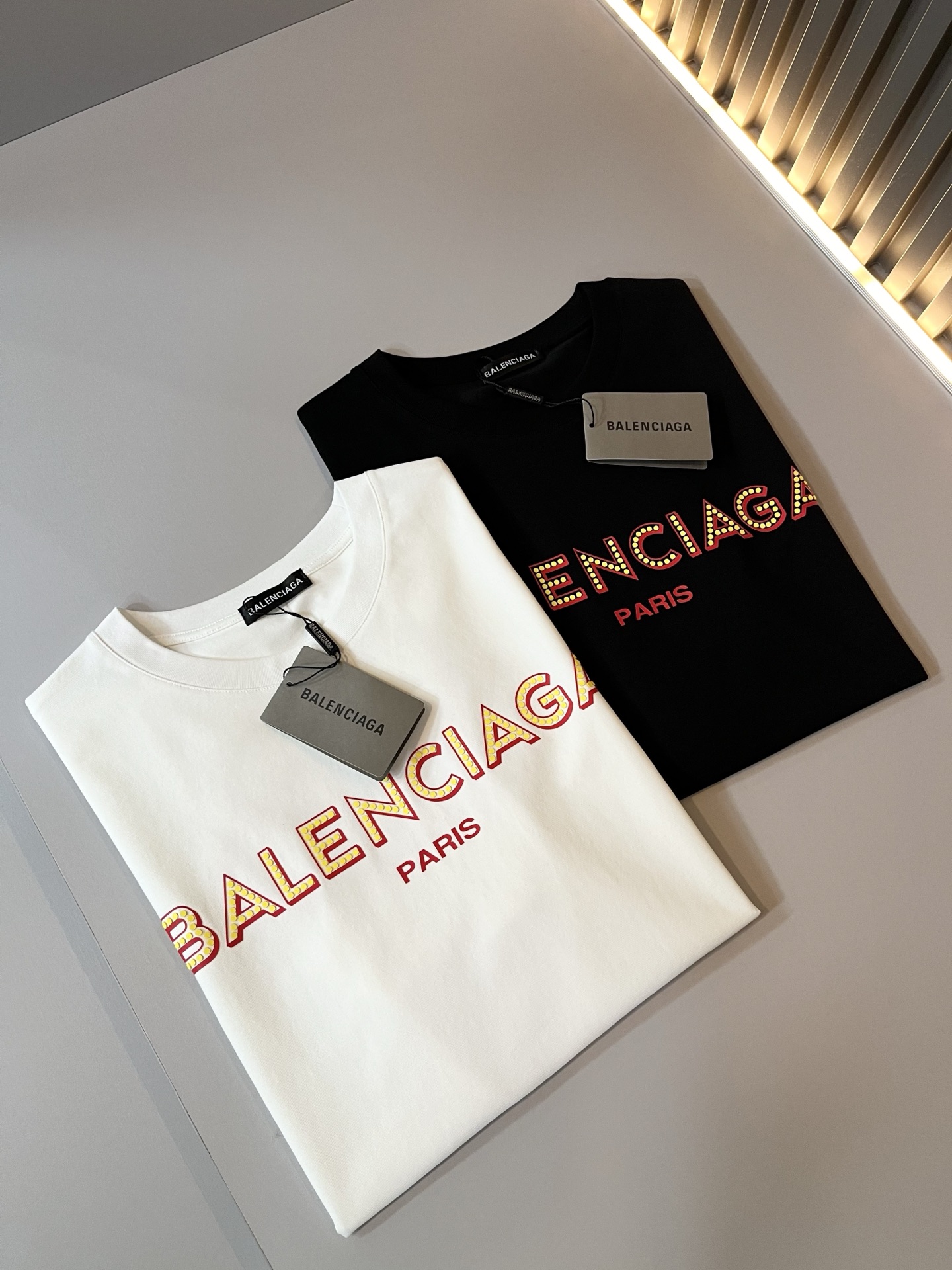 BALENCIA 2025春夏 短袖T恤衫服装,男,女 3