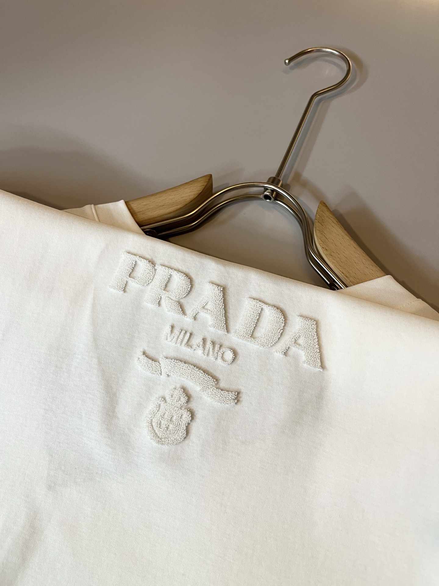 Prada  短袖T恤服装,男,女 8