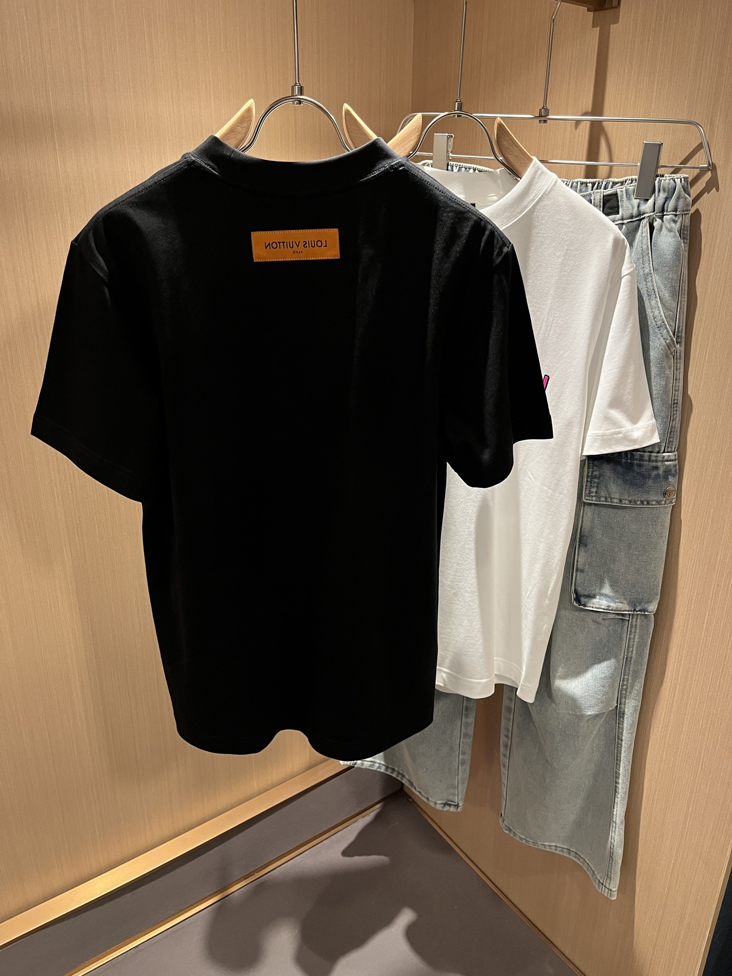 Louis Vuitton 2025春夏全新系列 短袖T恤服装,男,女 3