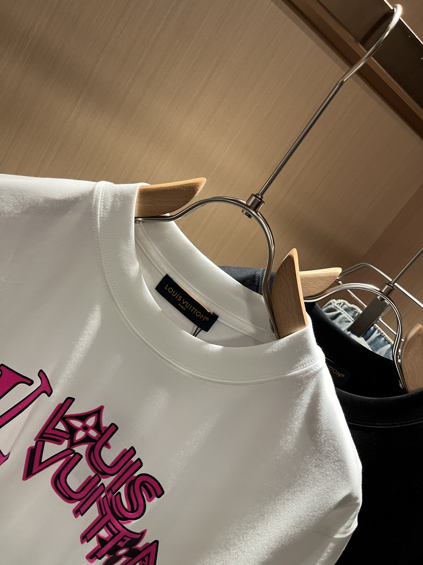 Louis Vuitton 2025春夏全新系列 短袖T恤服装,男,女 5