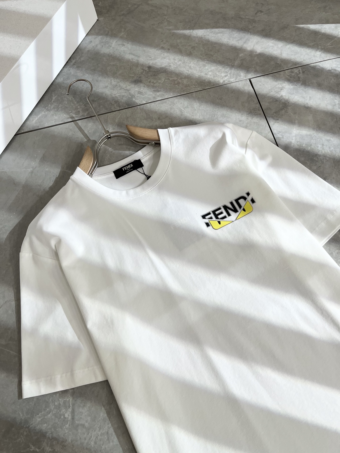 FEN*I 芬*迪2026春夏新款FD家族FF男女同款👫短袖T恤，男女同款👫百搭极简短袖。意大利原厂订单
