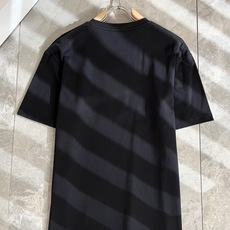 Moncler蒙家 2026春夏最新男女同款👫贸易订单短袖T恤,全品相!!网红款!采用logo图案压胶设 Moncler蒙家 2026春夏最新男女同款👫贸易订单短袖T恤,全品相!!网红款!采用logo图案压胶设