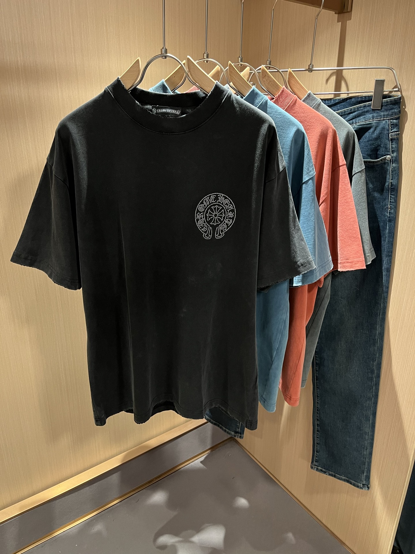 Chrome Hear*s 克*心 2025春夏新品男女同款👫克*心短袖T恤，墙...