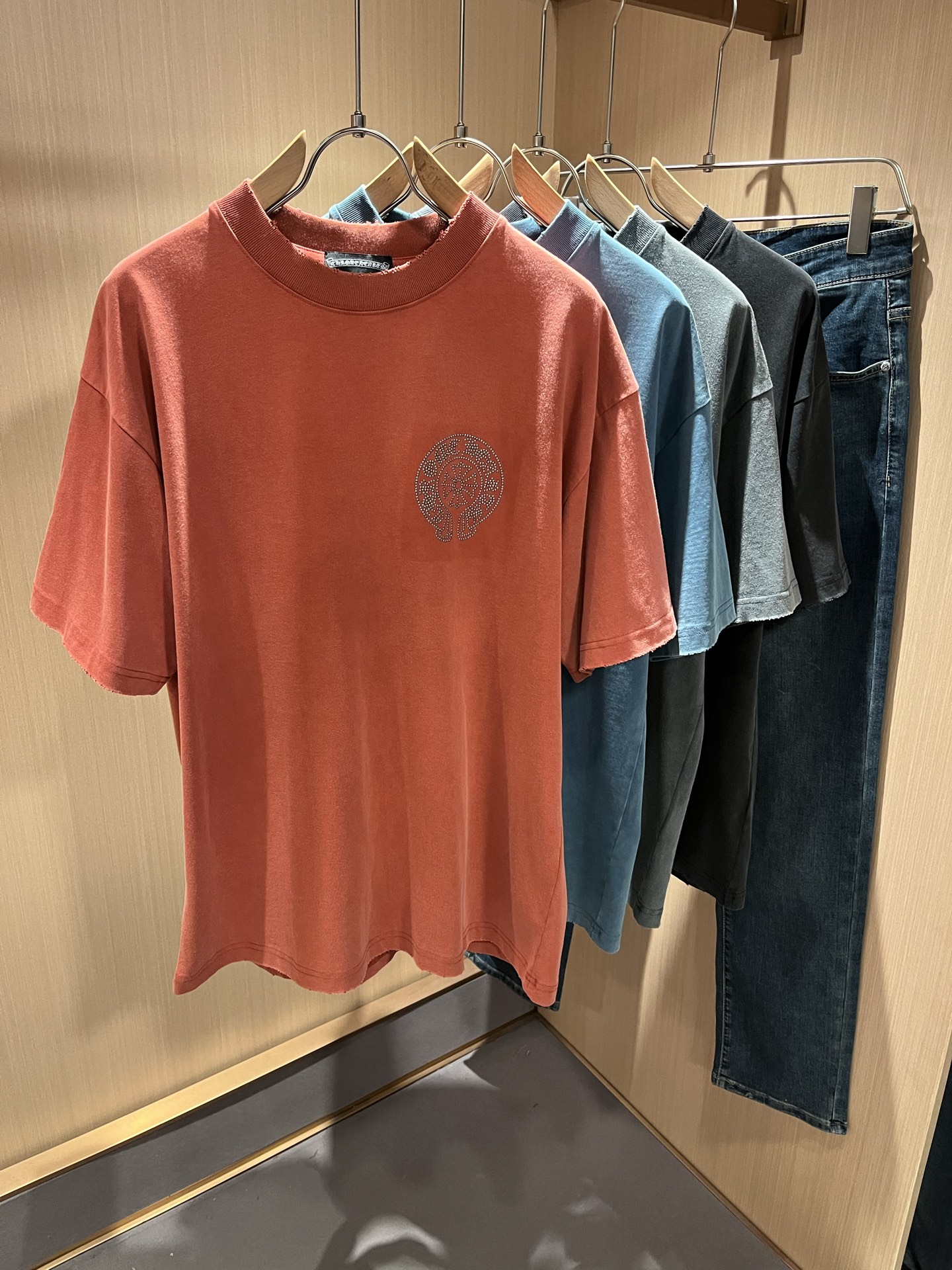 Chrome Hear*s 克*心 2025春夏新品男女同款👫克*心短袖T恤，墙...