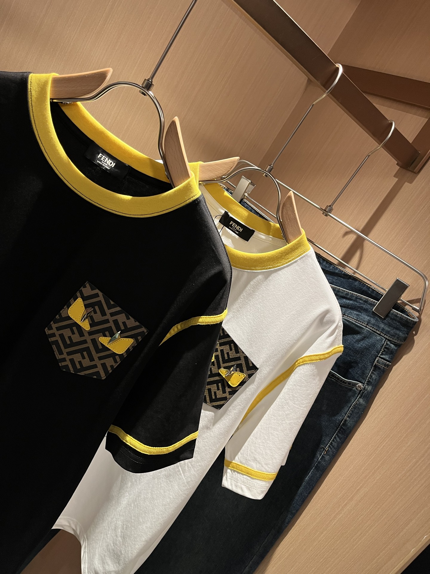 FEN*I FD家族 短袖T恤服装,男,女 2