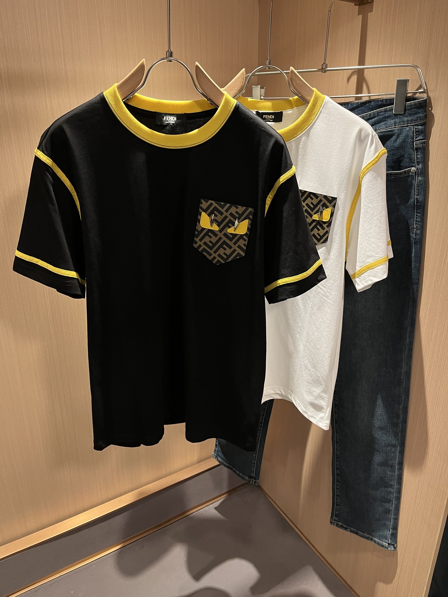 FEN*I 芬*迪2025春夏新款FD家族FF男女同款👫短袖T恤，男女同...