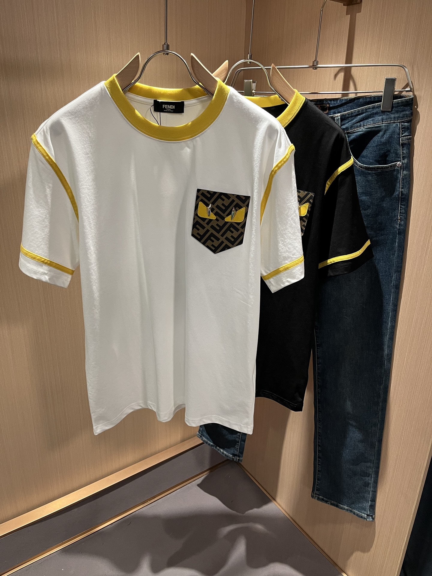 FEN*I 芬*迪2025春夏新款FD家族FF男女同款👫短袖T恤，男女同...