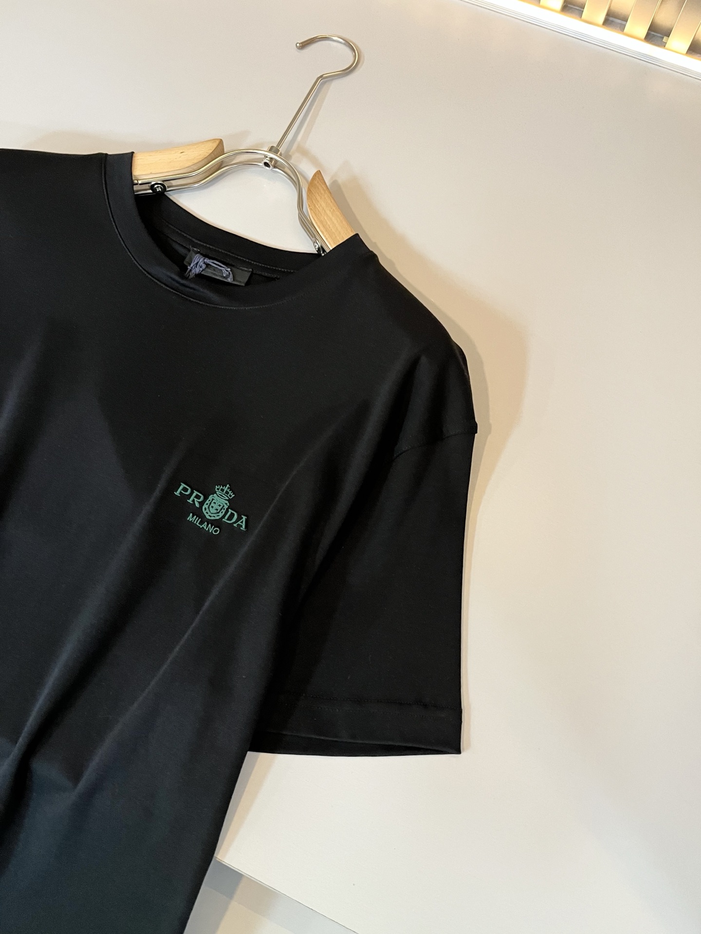 Prada  短袖T恤服装 6