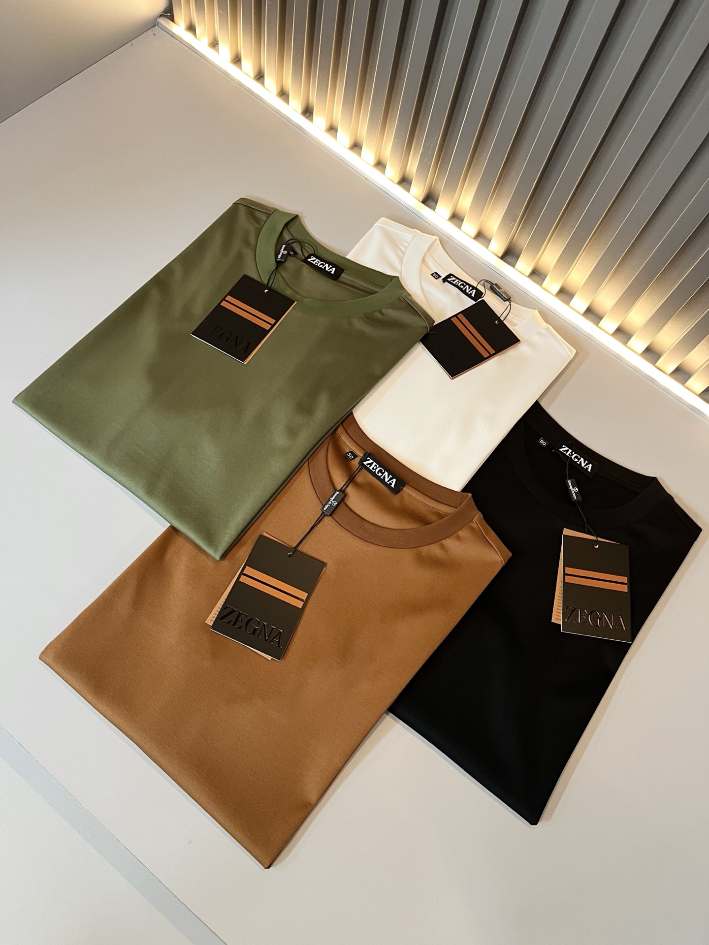 Ermenegildo Zeg*a杰*亚 2025春夏新品男士短袖休闲短袖T恤，外...