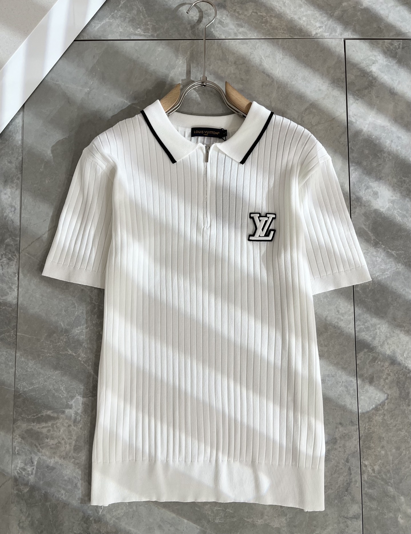 Louis Vuitton 路易家族 针织短袖服装 2