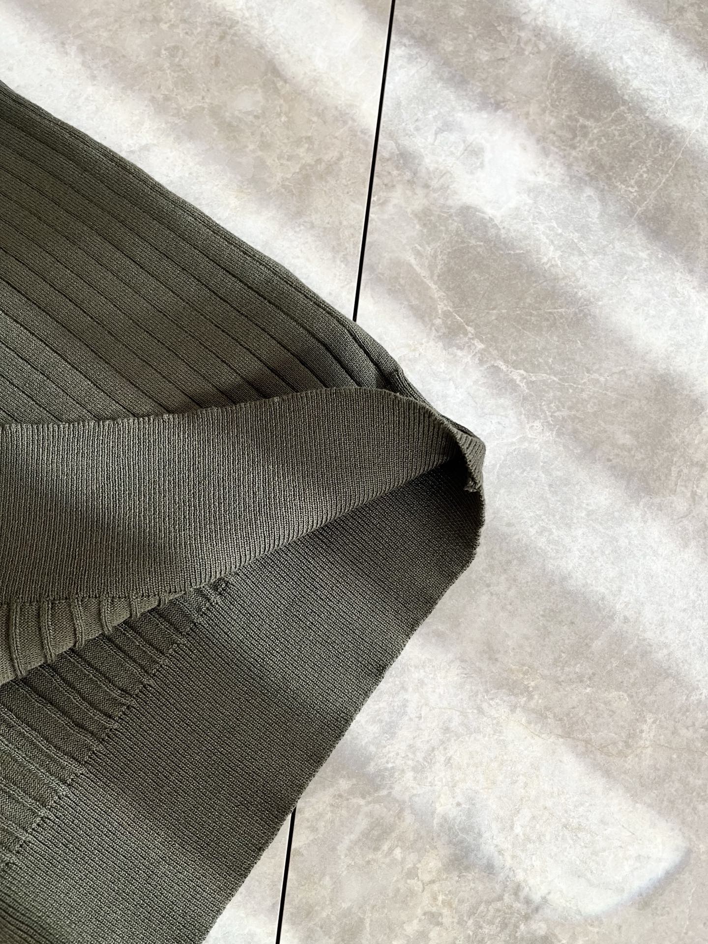 Louis Vuitton 路易家族 针织短袖服装 9