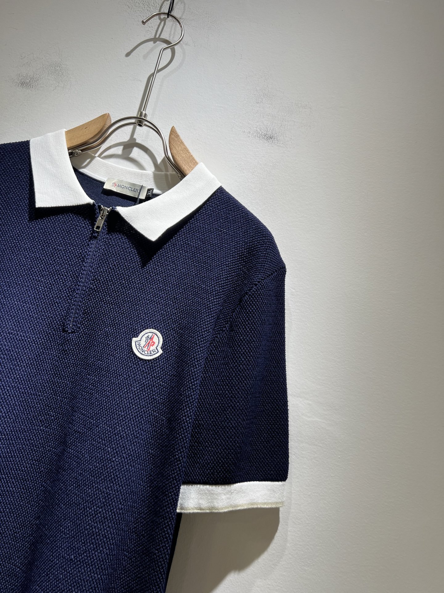 Moncler  T恤moncler,服装 4