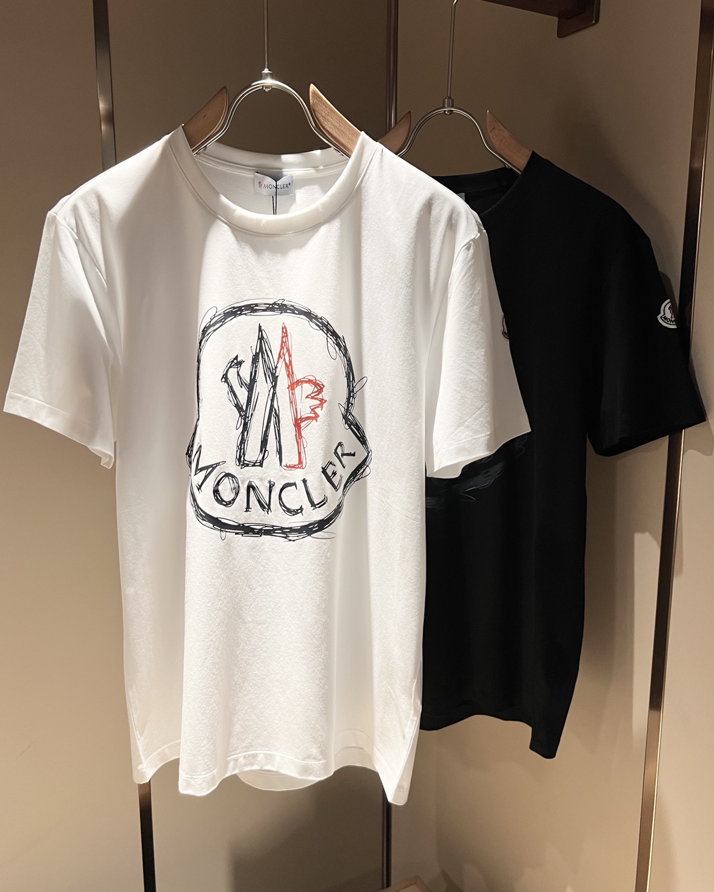 Moncler蒙家 2025春夏最新男女同款👫贸易订单短袖T恤，全品...