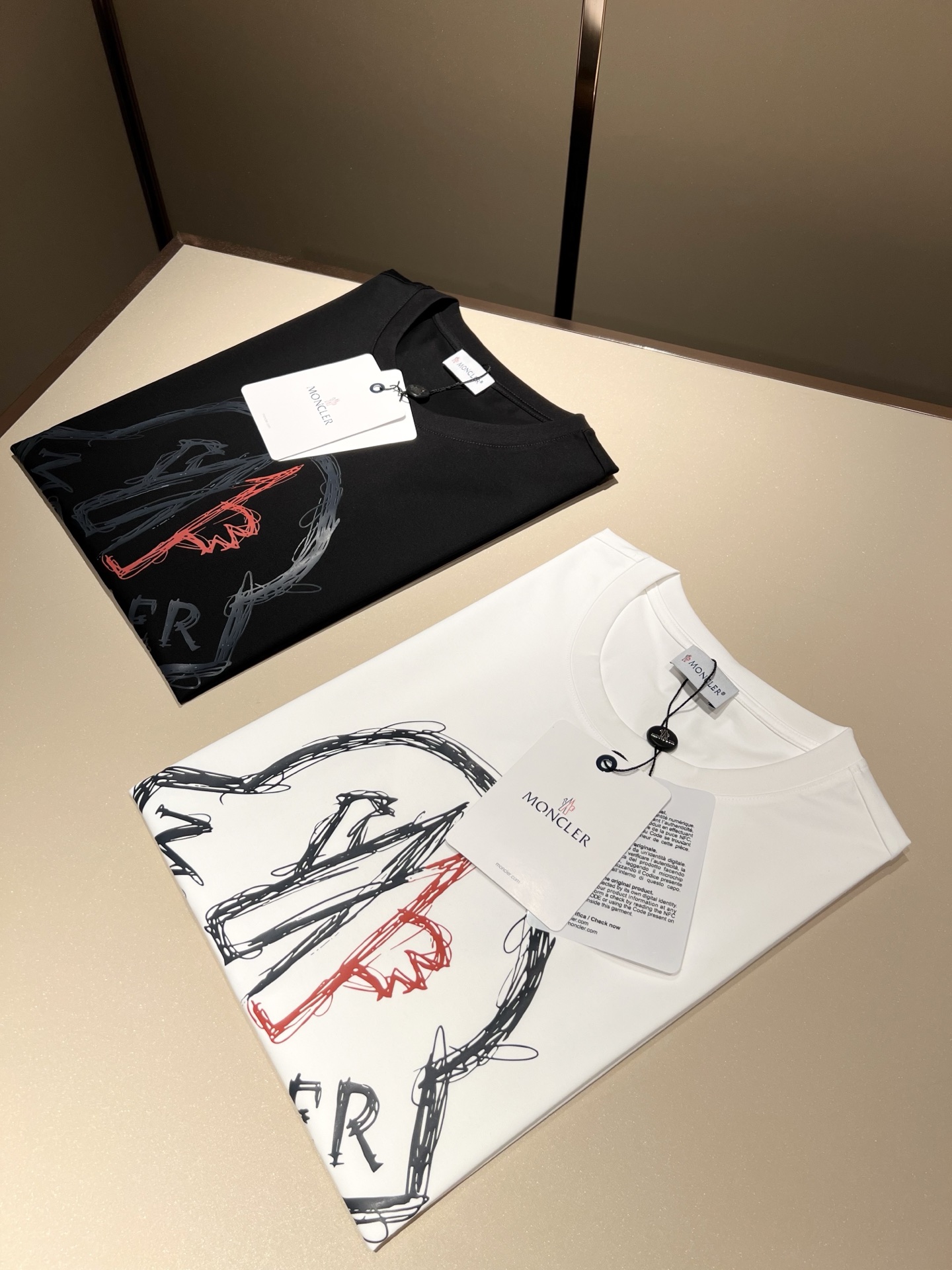 Moncler蒙家 2025春夏最新男女同款👫贸易订单短袖T恤，全品...