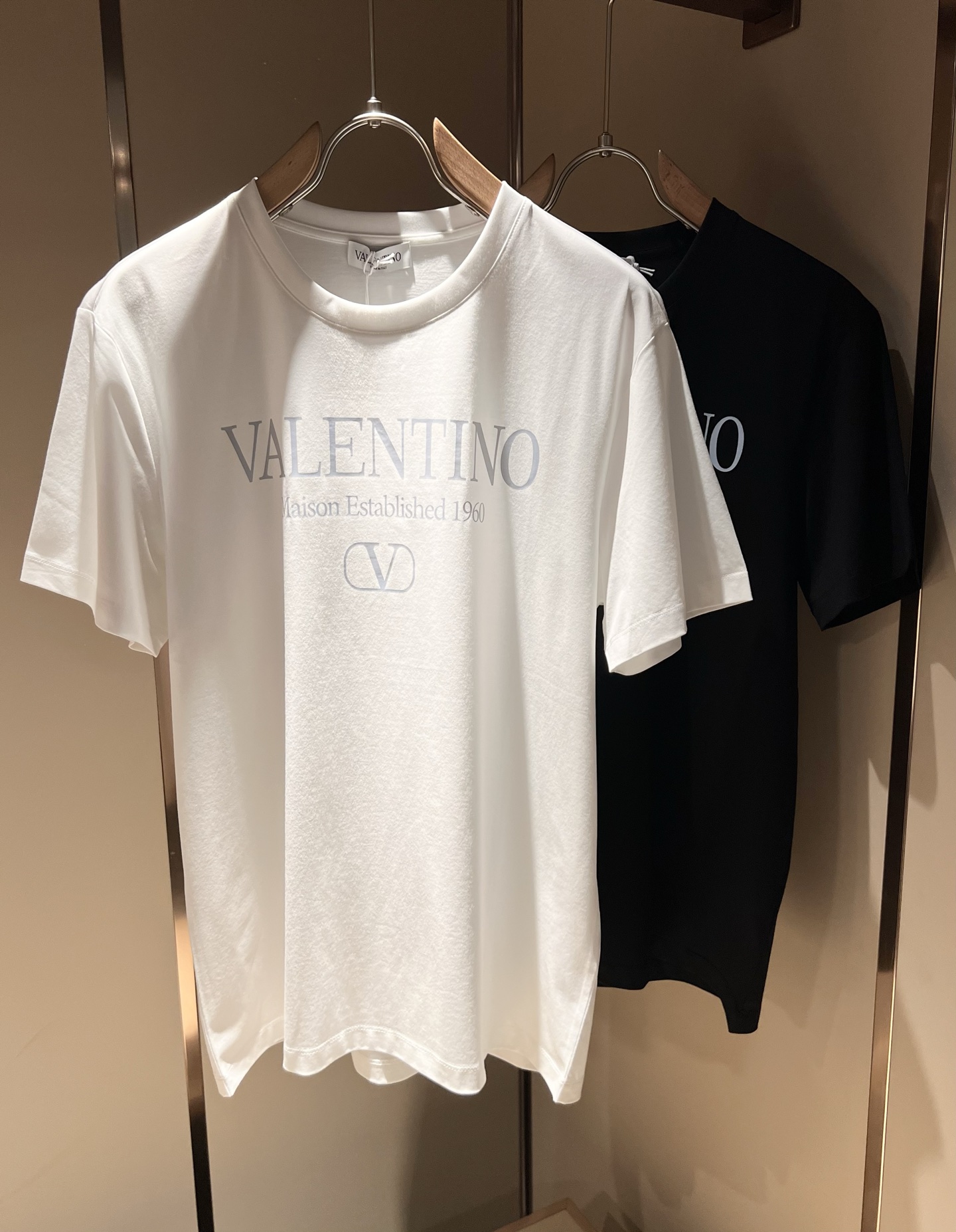VALENTINO  短袖T恤衫服装,男,女 3