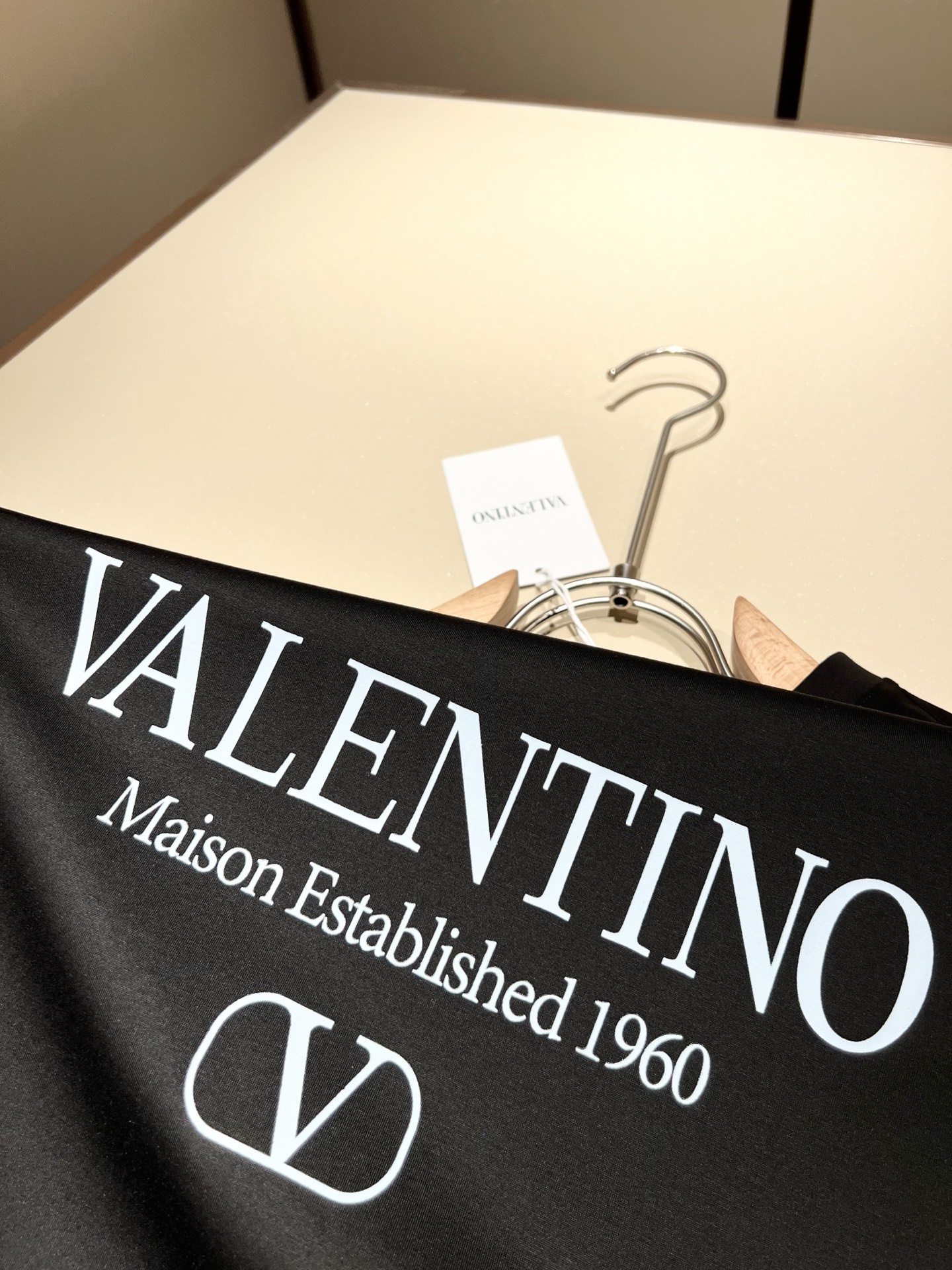 VALENTI*O  短袖T恤衫服装,男,女 8