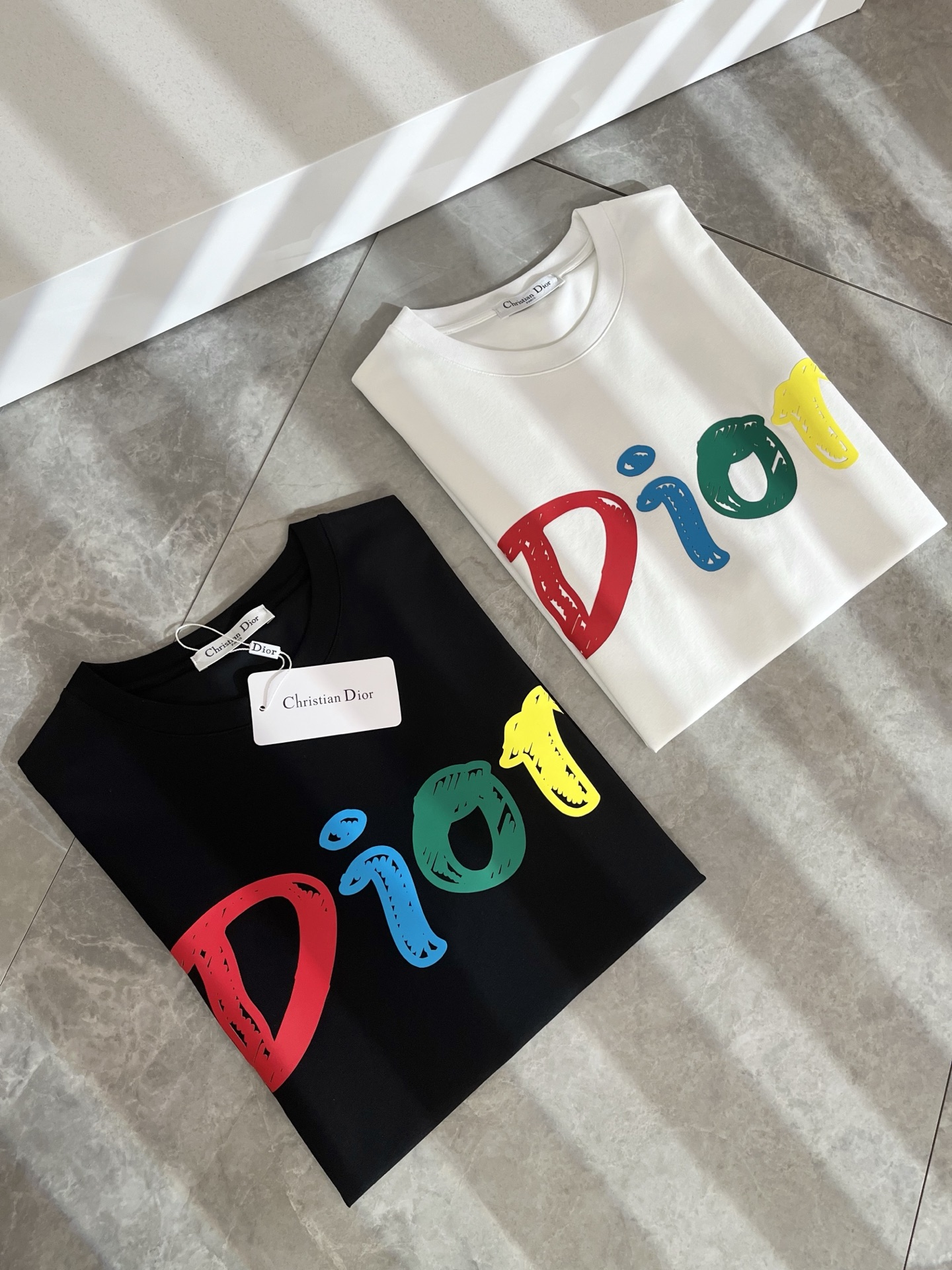 Dio*迪家 2026春夏新款男女同款👫短袖T恤，专柜同步发售！定制专属260克纯棉面料，定制原版工艺螺
