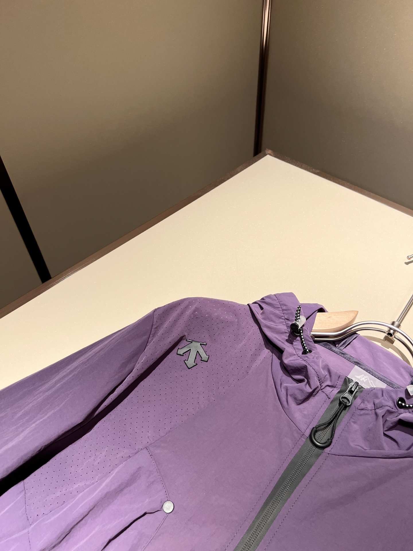 DESCENTE  休闲套装服装,男,女 5