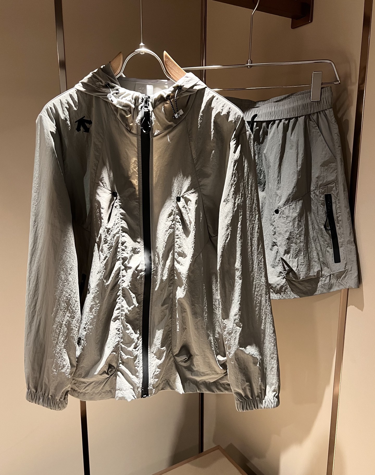 DESCENTE  休闲套装服装,男,女 2