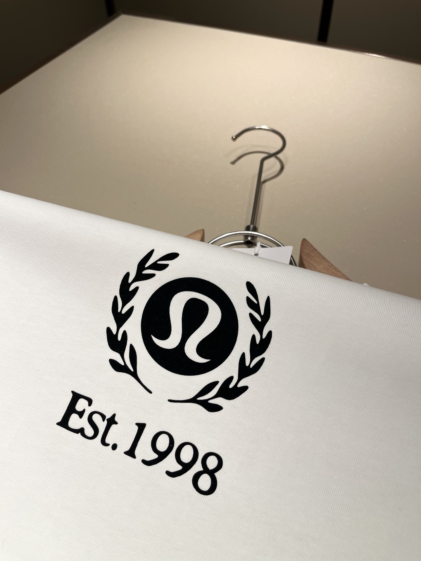 lululemon  短袖T恤服装,男,女 8