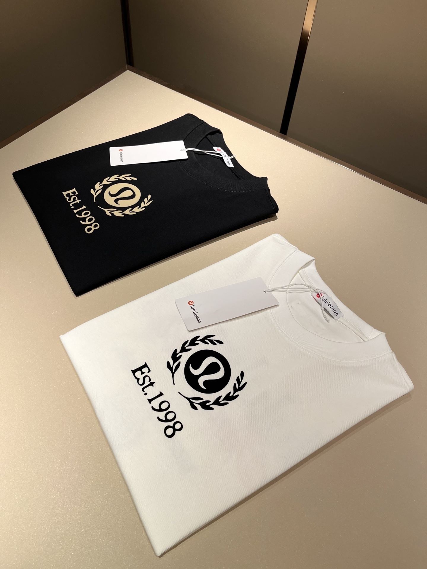 lululemon 露露乐蒙 2025春夏新款男女同款👫短袖T恤，意大利...