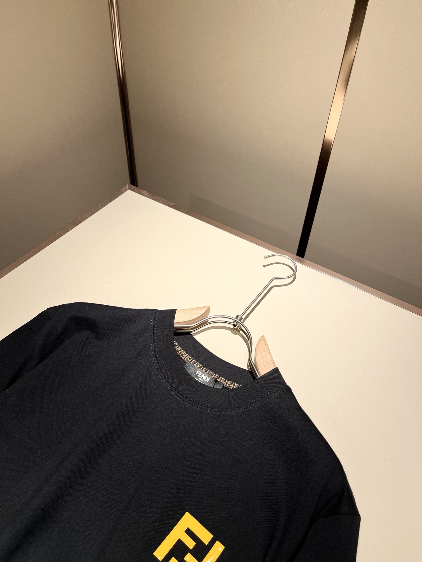 Fendi FD家族 短袖T恤服装,男,女 7 Fendi FD家族 短袖T恤服装,男,女 7