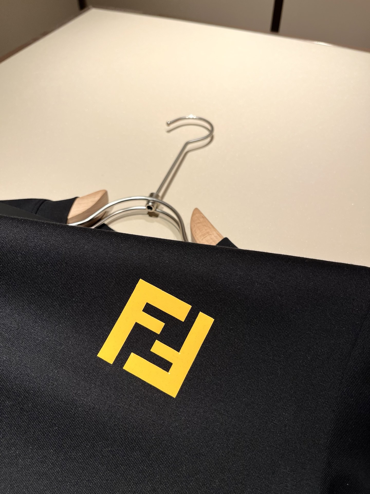 Fendi FD家族 短袖T恤服装,男,女 8 Fendi FD家族 短袖T恤服装,男,女 8