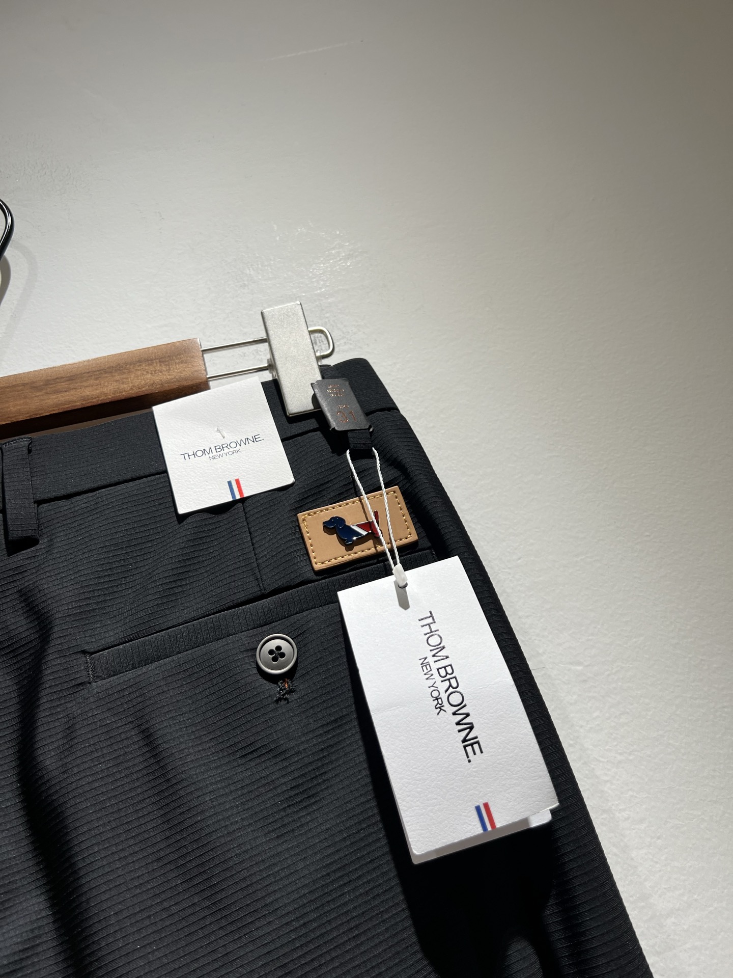 Thom Browne  休闲西裤服装,男 9