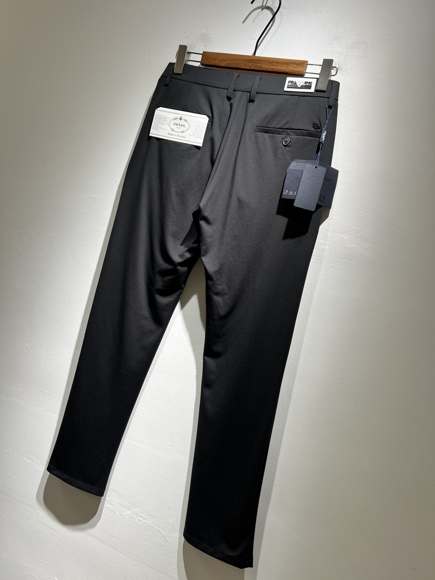 PRADA  西裤服装,包,男 7