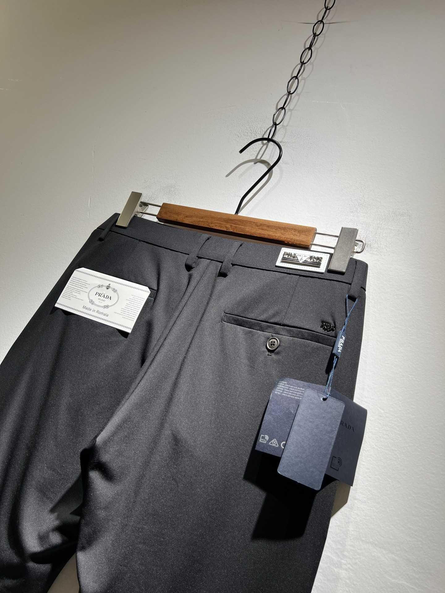 PRADA  西裤服装,包,男 8